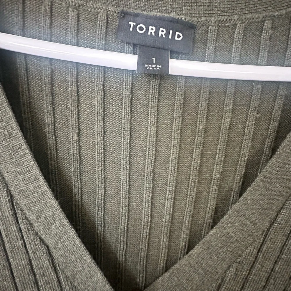 Green sweater dress. Torrid, size 1. - Picture 3 of 3